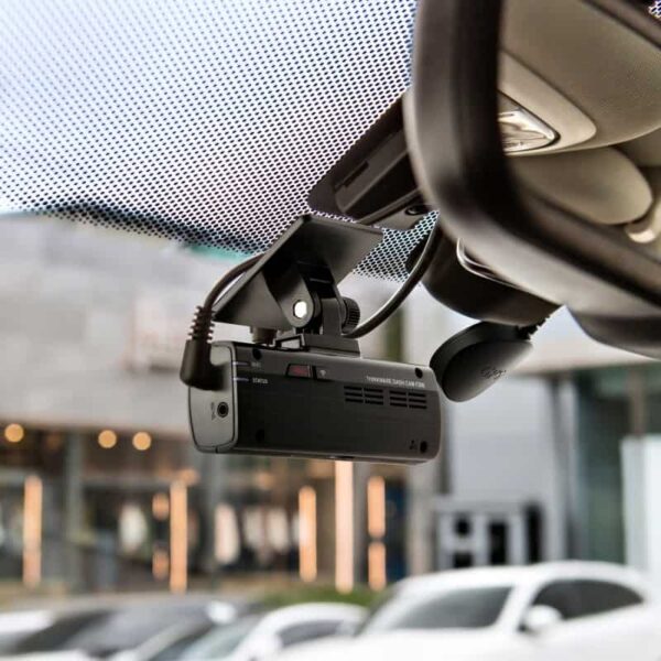 Thinkware Dash Cam F70